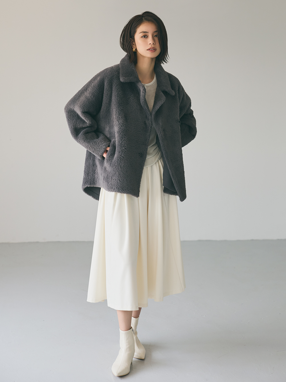 フェザーヤーンニットコート