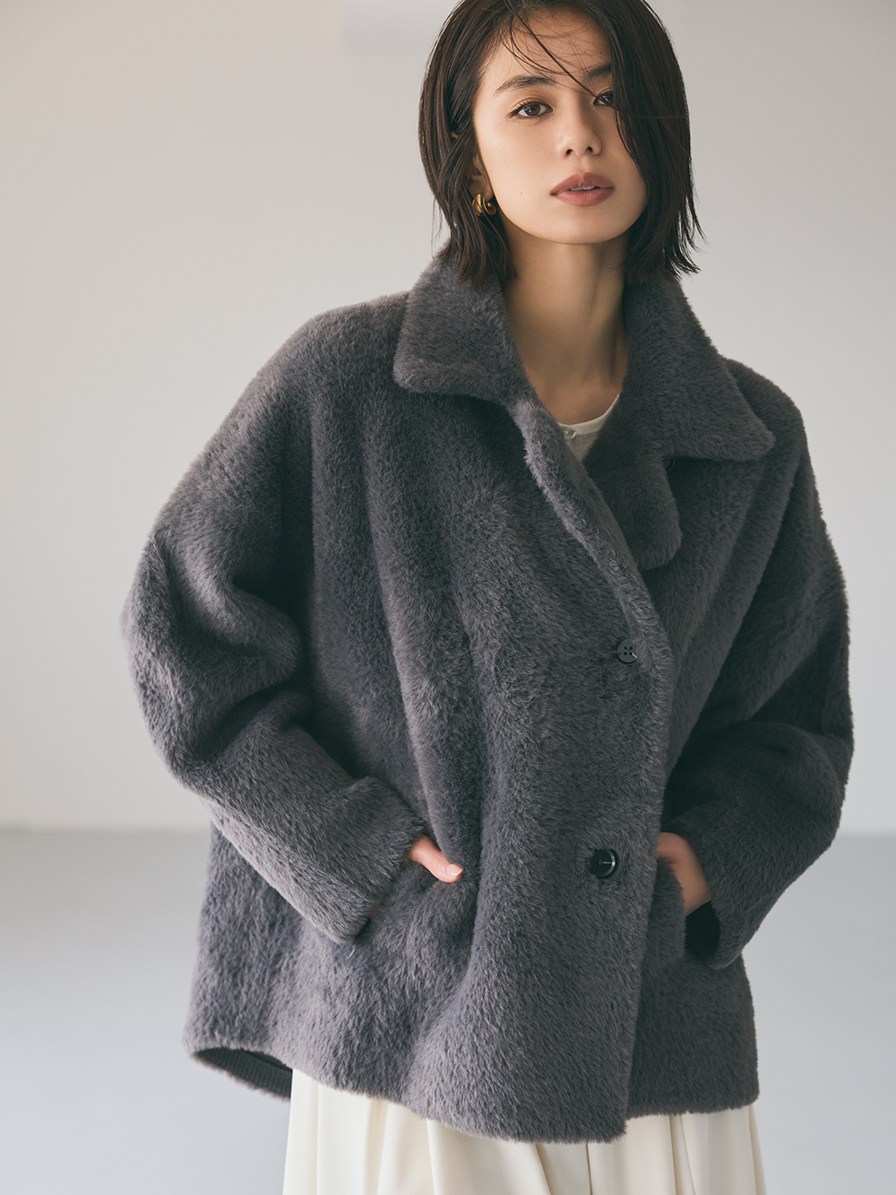 フェザーヤーンニットコート