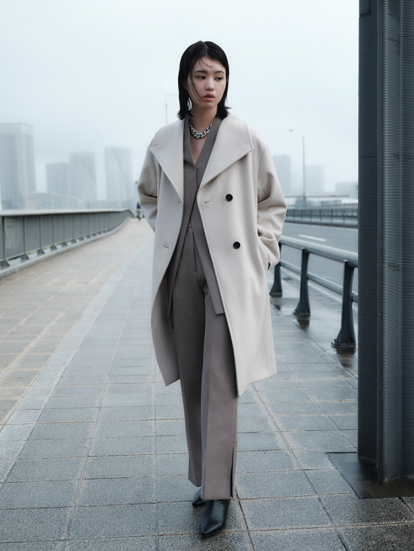 ウールモッサ2WAYスタンドカラーコート、ミックスヤーンフレアニット