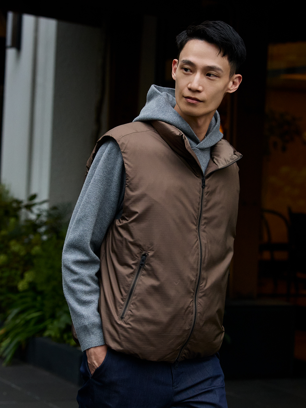 ディクロスパデッドベスト