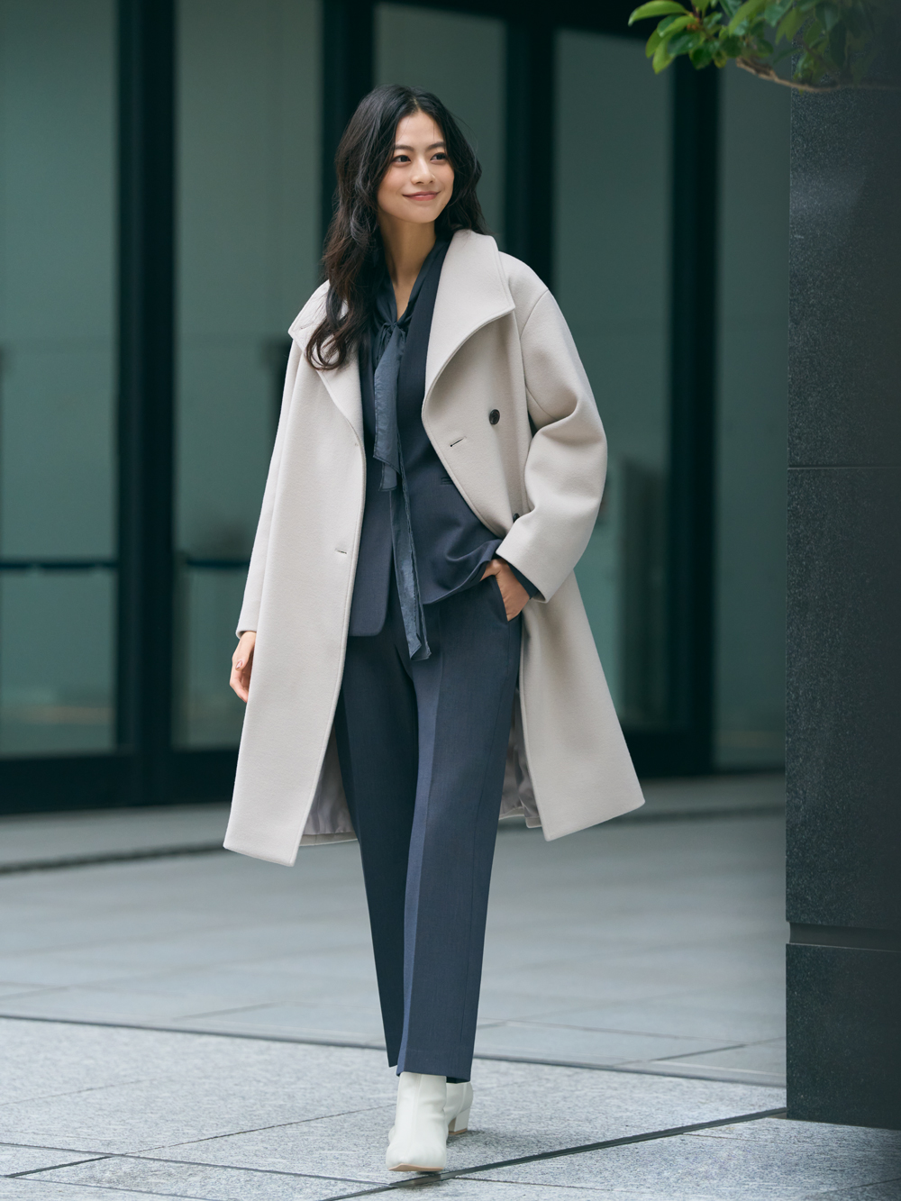 暖かくてスマートなウォームリザーブスーツ​