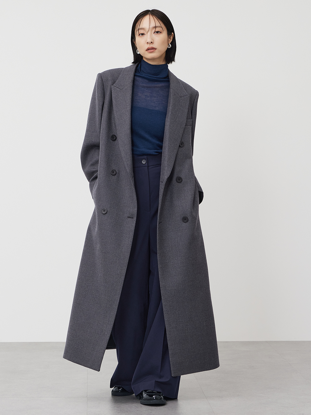 ウールブレンドリバーカラーレスロングコート、タイプライターワイド