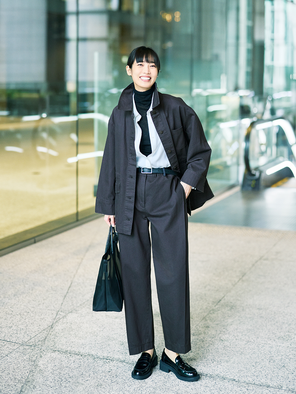 ラメシアーリブタートルネックセーター、シアーリブタートルネック