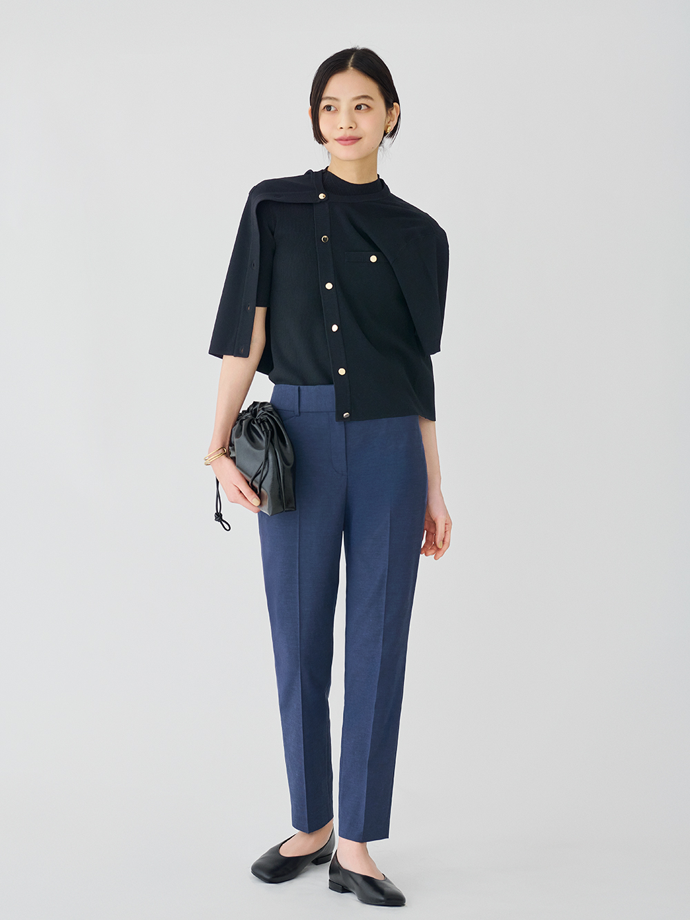 スティックパンツ（リネンブレンド）