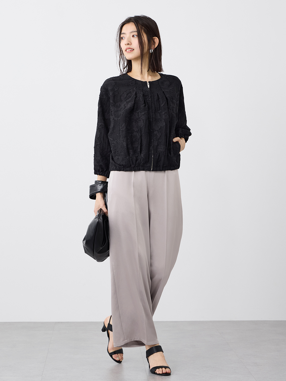 サテンイージーパンツ​