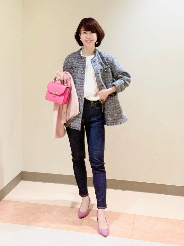 ツイードノーカラージャケット（レディース）の着用コーディネート一覧