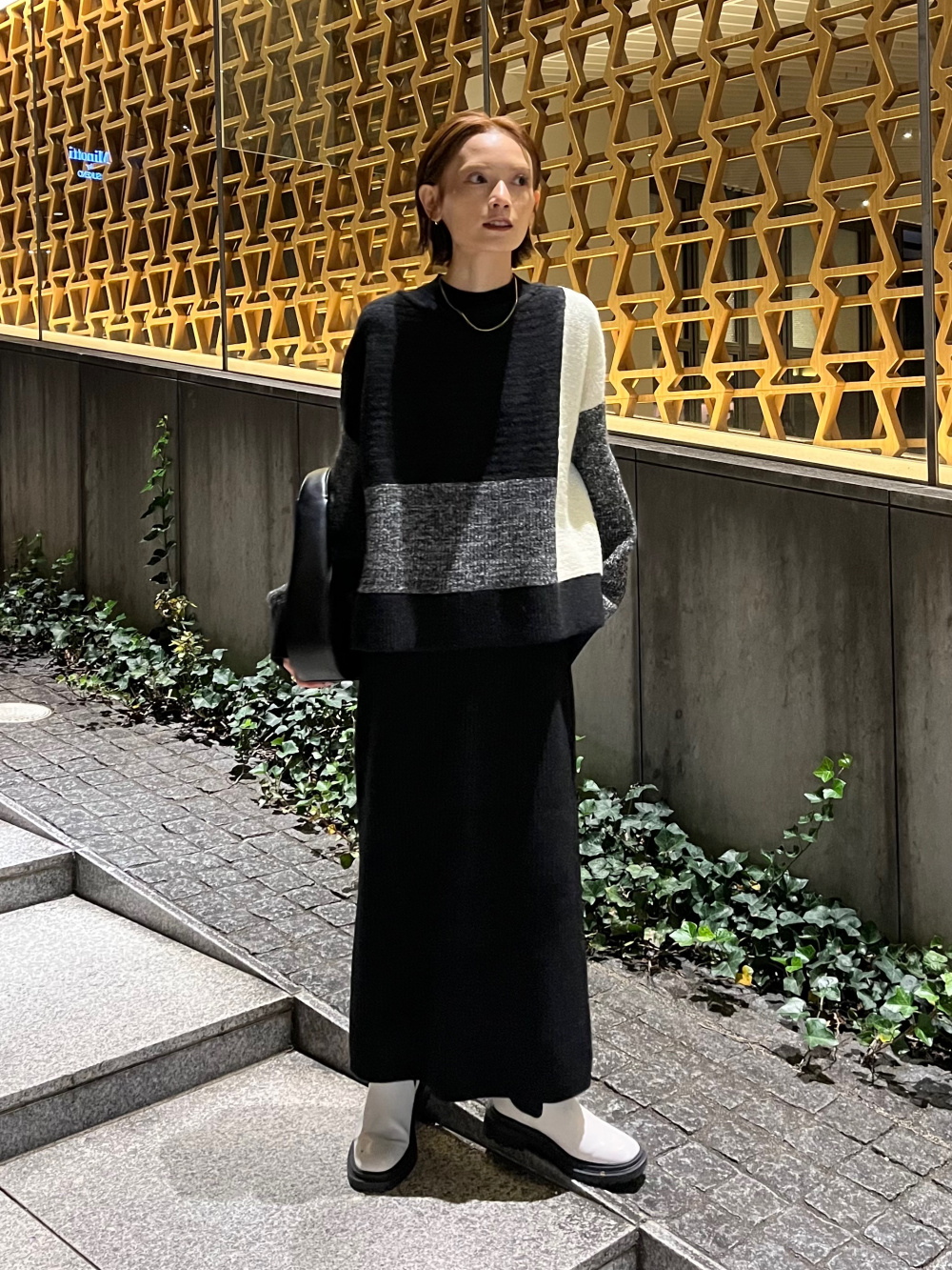 エクストラファインメリノミドルゲージウールナローロングスカート  