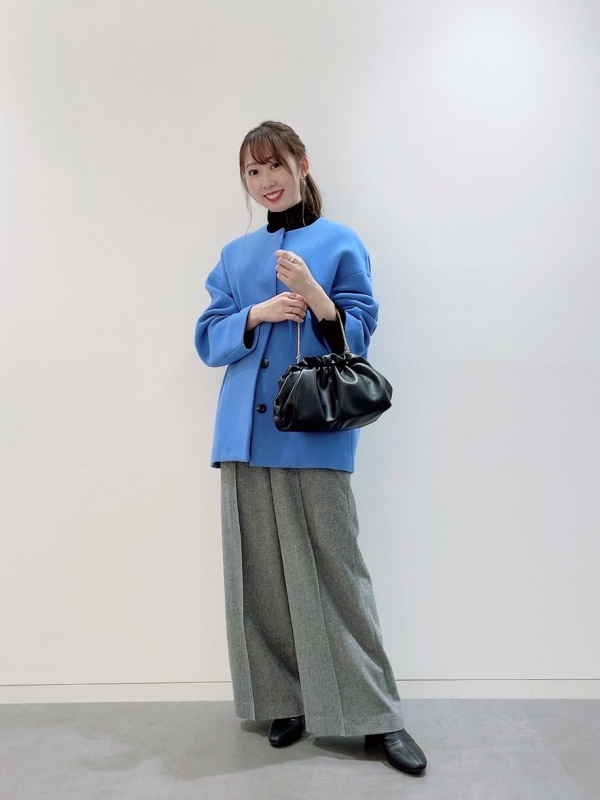マンテコノーカラーハーフコート（レディース）の着用コーディネート
