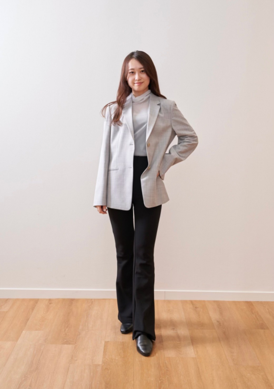 トリアセブレンドテーラードジャケット」の着用コーディネート| プラステ