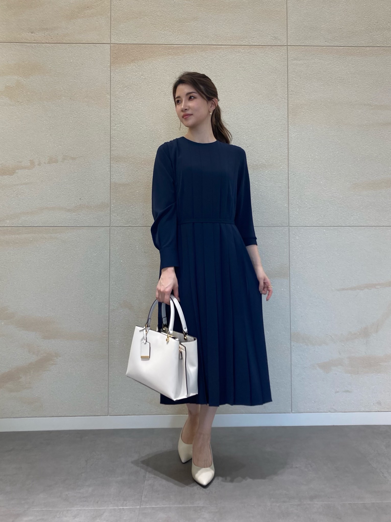 美品★PLST セットアップ スーツ 卒業式 入学式 ネイビー L セオリー 美品☆PLST セットアップ スーツ 卒業式 入学式 ネイビー L セオリー