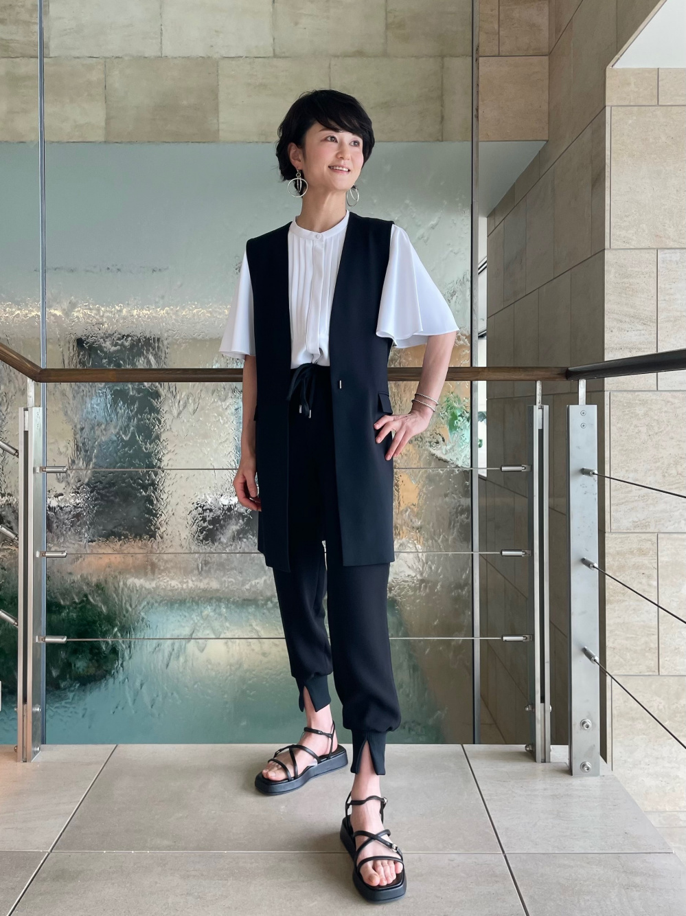 PLST/プラステ マルチストレッチミドルジレ ベスト 2023SS ネイビー PLST(プラステ)公式 | マルチストレッチミドルジレ(レディース)