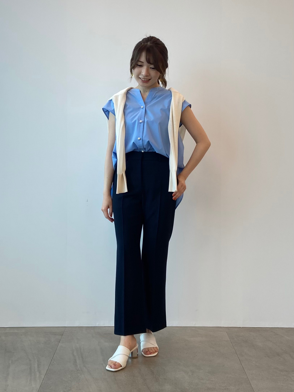 アシンメトリーペプラムブラウス（吸汗速乾）（半袖）、ソフト