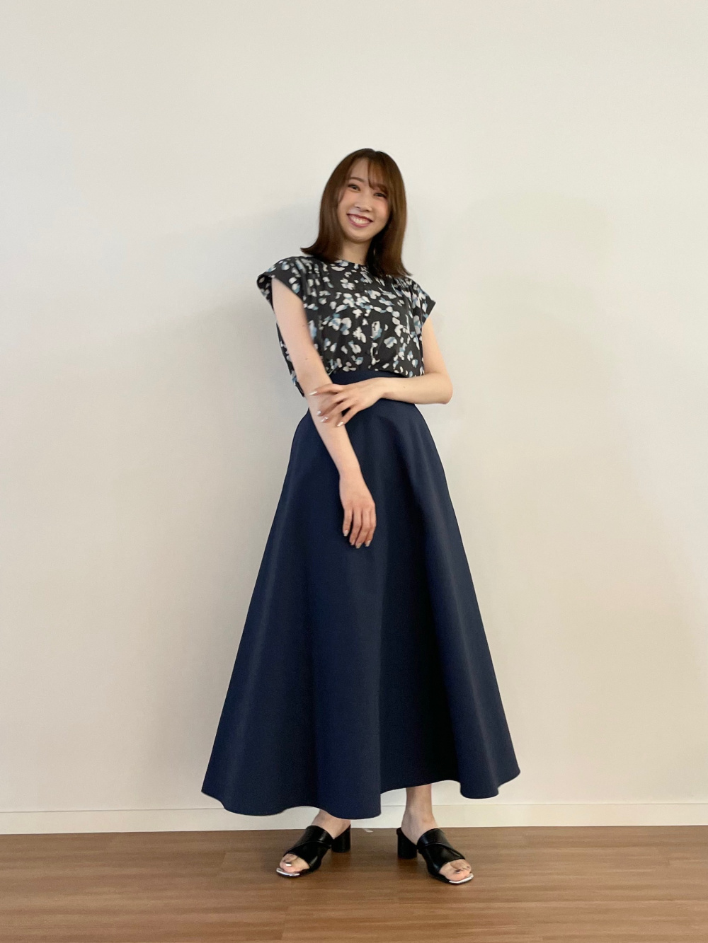 完売★PLST★春夏プラステ★カットワークロングスカート・ブラックＬ プラステ (PLST)】秋まで使える！おすすめの新作スカート3選