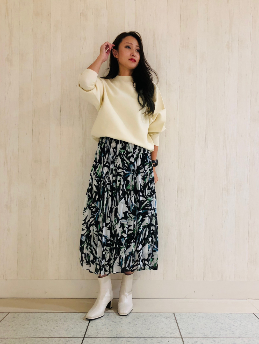 美品】 ワッシャーツイルAラインベルテッドジレ スカート S