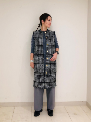 美品⁑プラステ　ウールツイードロングジレ　ブラックチェック柄　ゴールドボタン　M PLST(プラステ)公式 | ツイードノーカラージレ