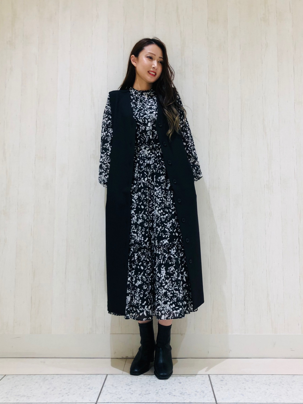 ブラッシュドバック2WAYロングジレ、ハイネックギャザーワンピース