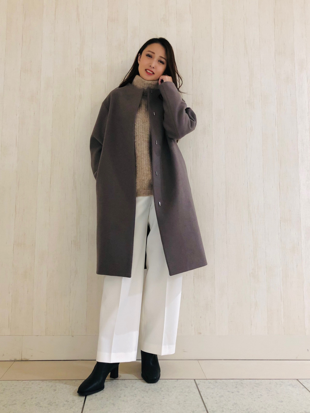 シャギーチェスターコート、シアーウールリブハイネックセーター