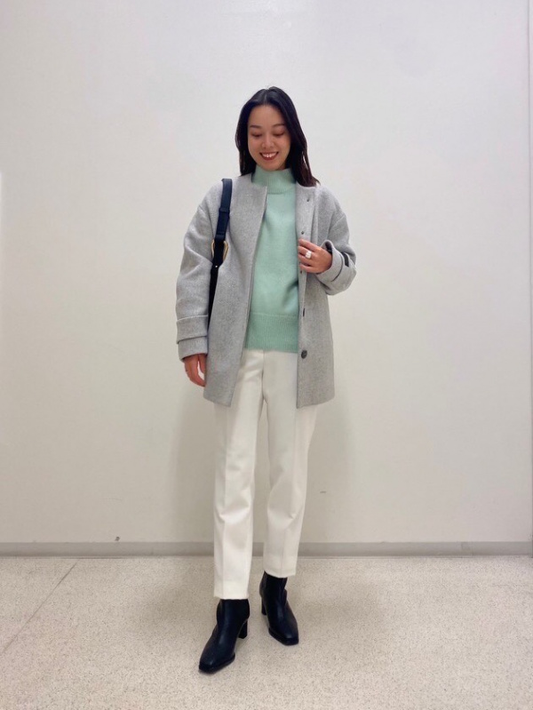 マンテコノーカラーハーフコート（レディース）の着用コーディネート