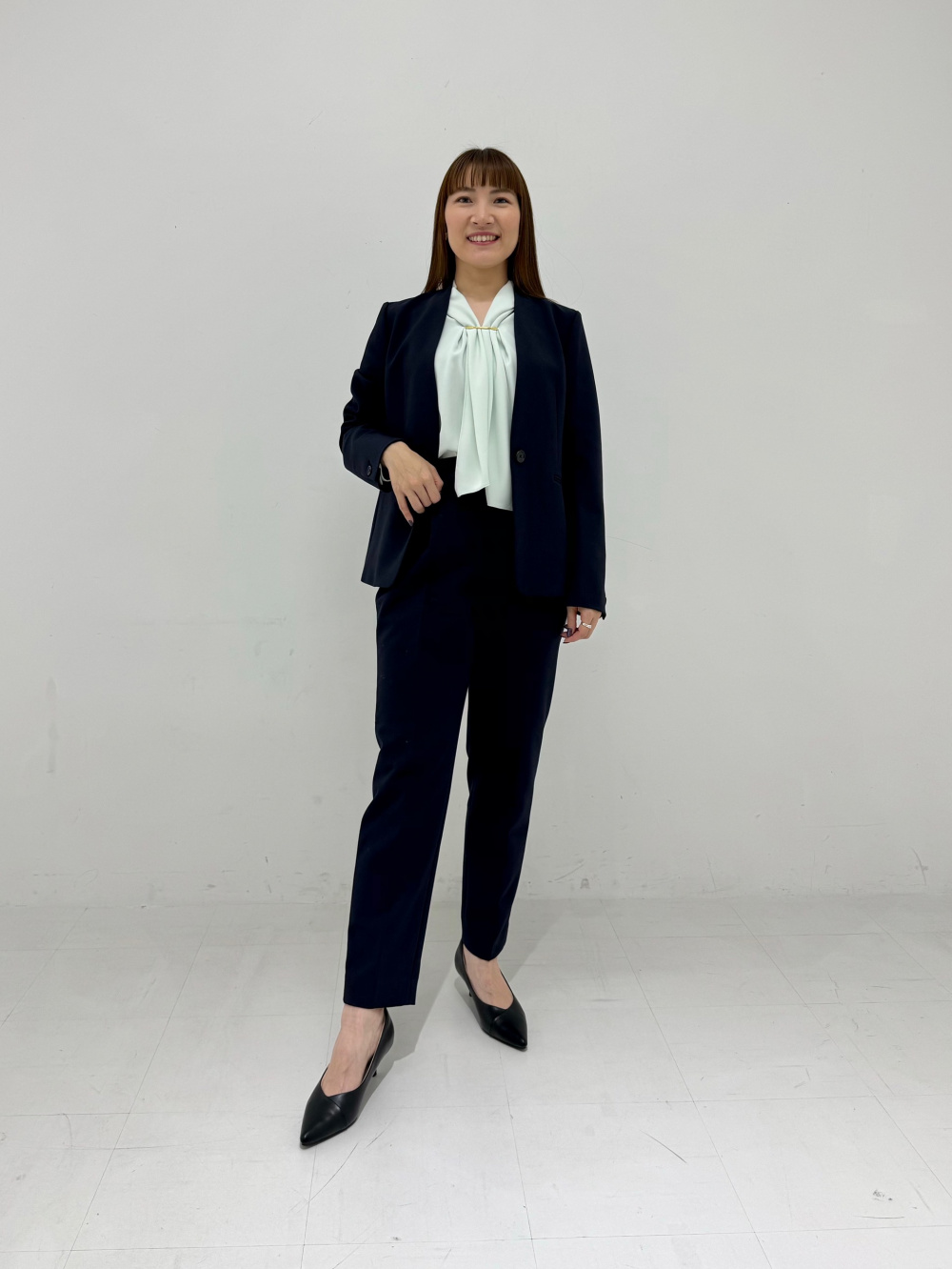 2024年モデル ウォームリザーブカラーレスジャケット、テーパード