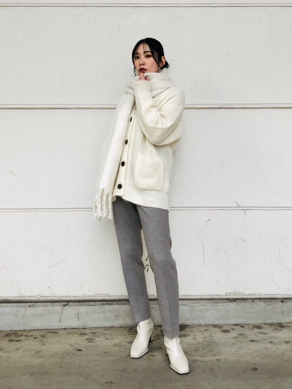 2024年モデル スティックパンツ（ウォームリザーブ）チェック」の着用