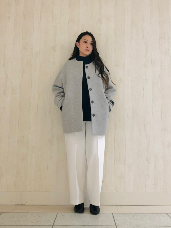 マンテコノーカラーハーフコート（レディース）の着用コーディネート