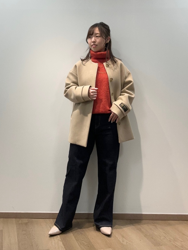 プラステ　マンテコ　ノーカラーハーフコート　オレンジ マンテコノーカラーハーフコート（レディース）の着用コーディネート