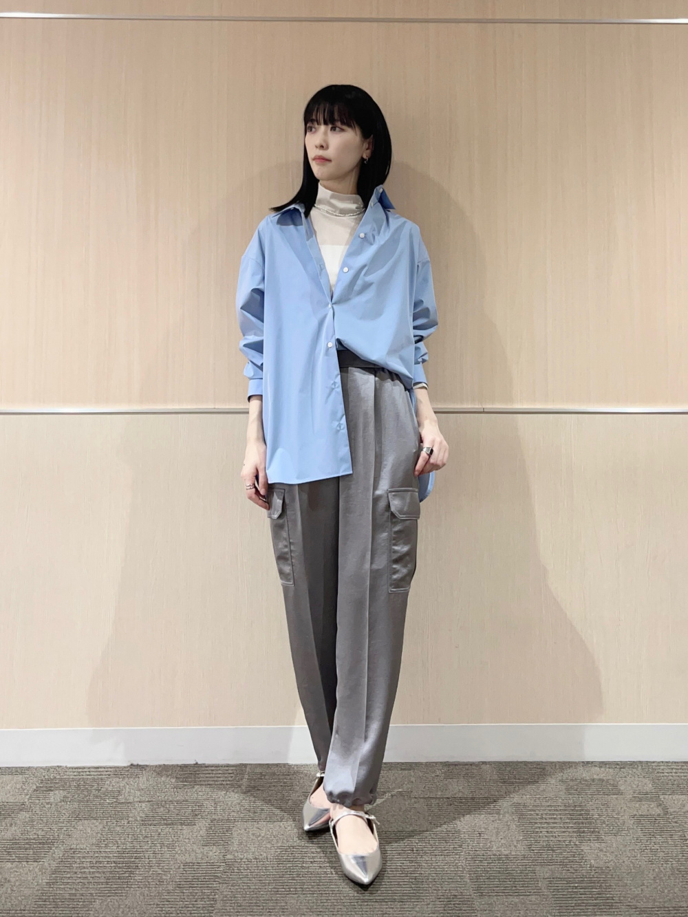 ポリエステルオックスカラーレスジャケット、ソフトフェイクレザー