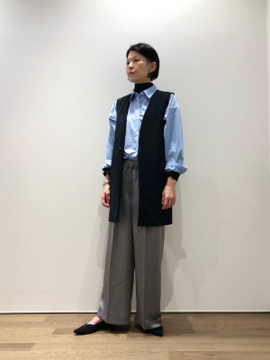 PLST プラステ ストレッチ素材 ノーカラー パンツ スーツ セットアップ S PLST ノーカラージャケット パンツスーツ セットアップ ライト