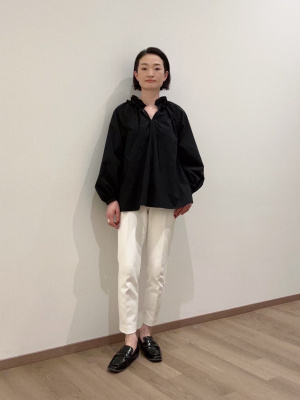 PLST プラステ タイプライターフリルネックブラウス(長袖