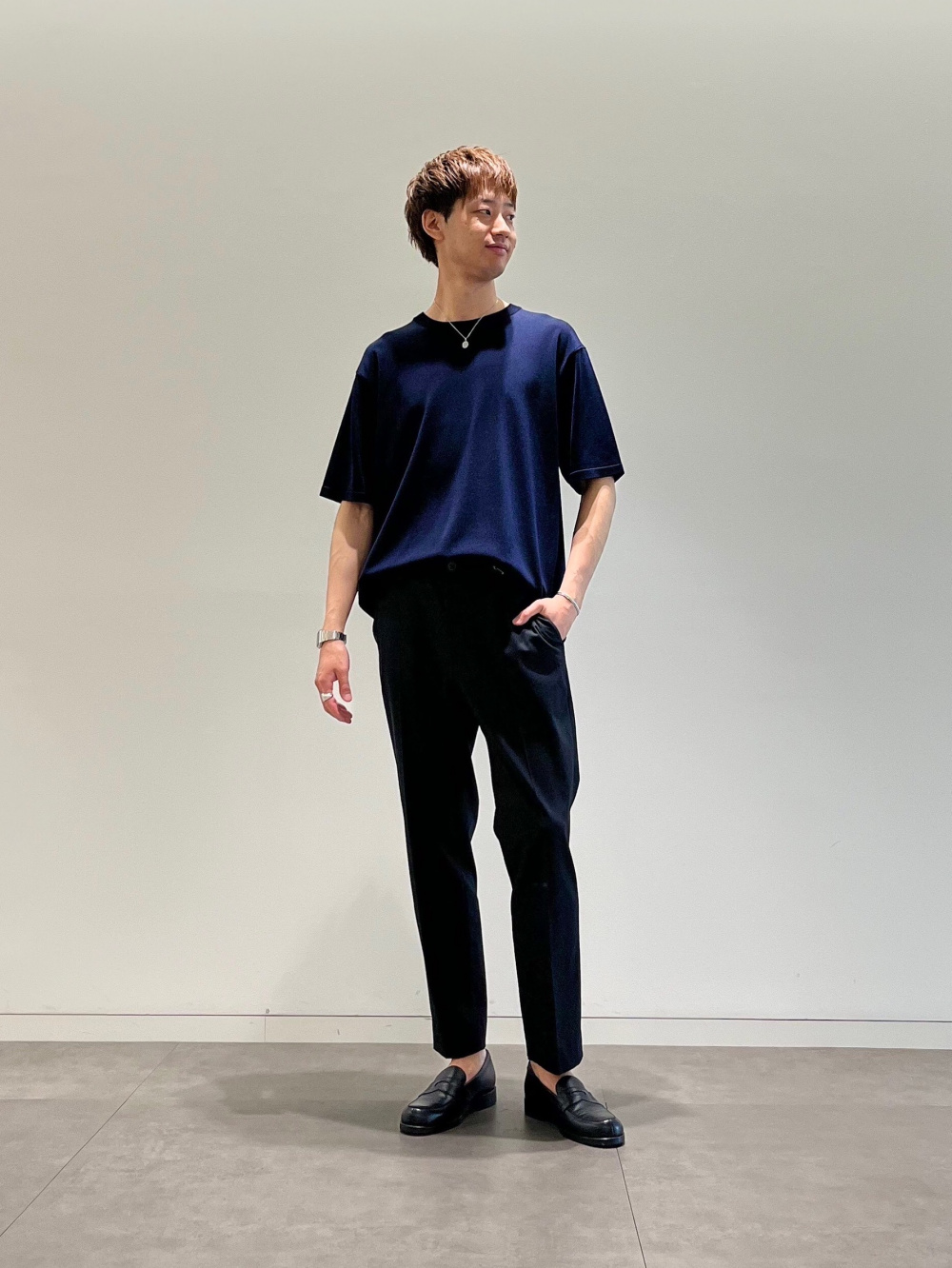 2024年モデル ウォッシャブルニットTシャツ、PLUS STYLEパンツ（リネン