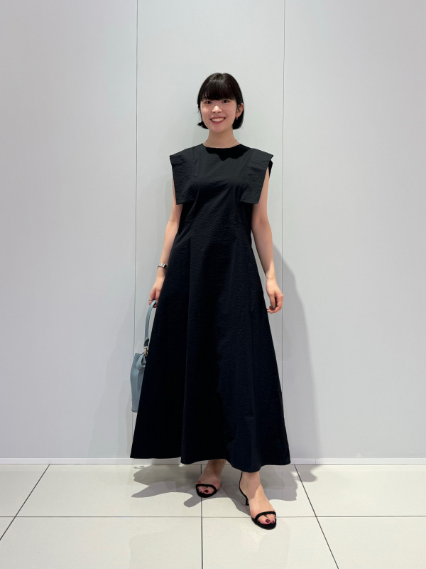 プラステ　ハイストレッチナイロンフレアワンピース　ブラック　S ハイストレッチナイロンフレアワンピース、2WAYドローストリングバッグ