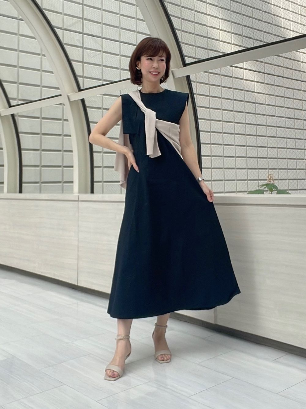 ハイストレッチナイロンフレアワンピース」の着用コーディネート| プラステ