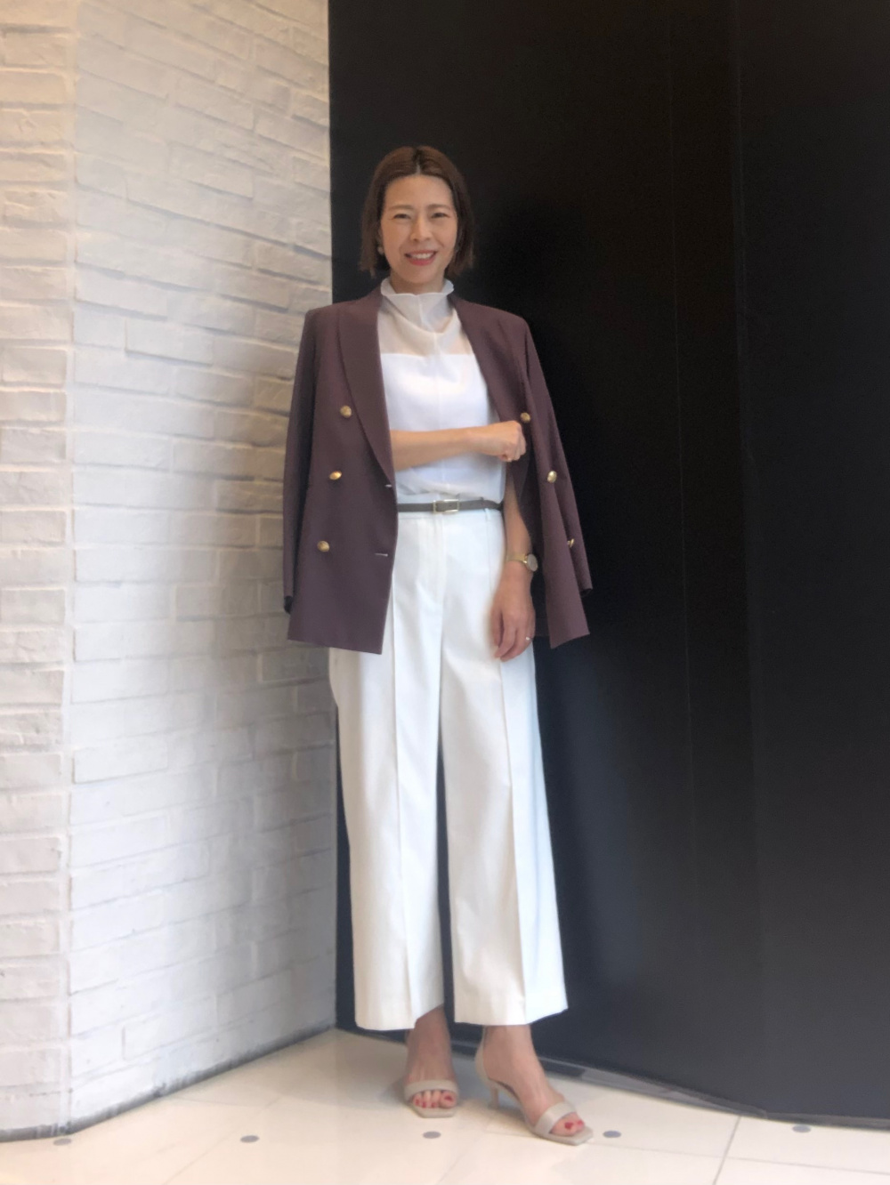 リネンブレンドダブルジャケット、コットンテンジクロゴTシャツ（半袖