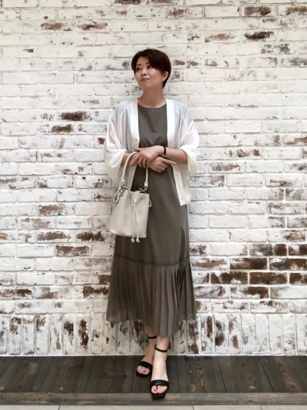 1回着　美品　プラステ　23SS UVカット　ウォッシャブル ジレ　　　M 公式スタイリング | プラステ