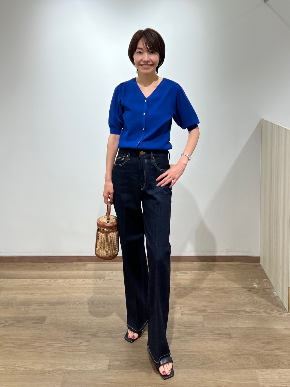 シアーボリュームスリーブチュニックブラウス（5分袖）、サテン