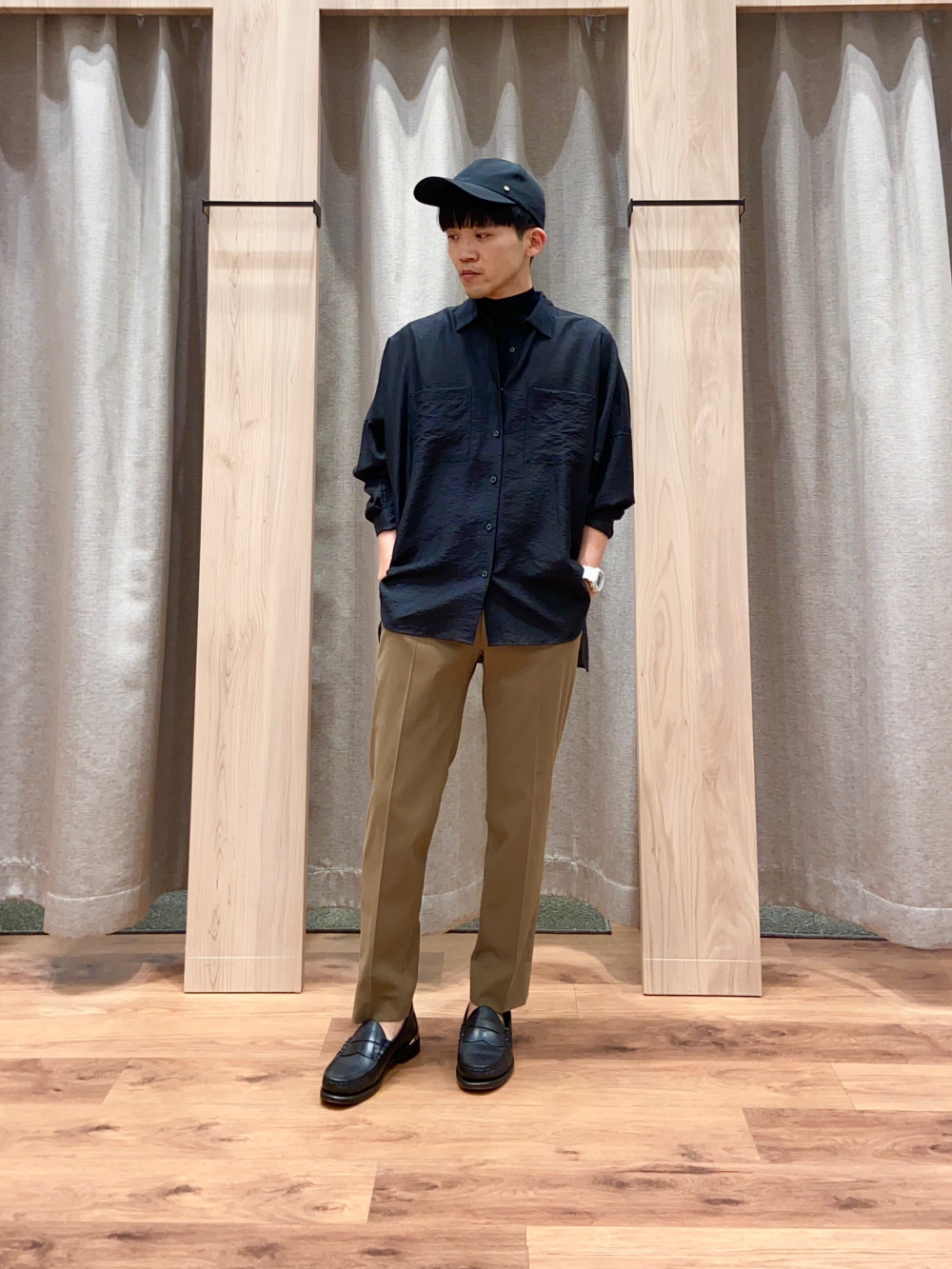 美品 プラステ ノーカラ セットアップ ゴム 伸縮性 ストレッチ