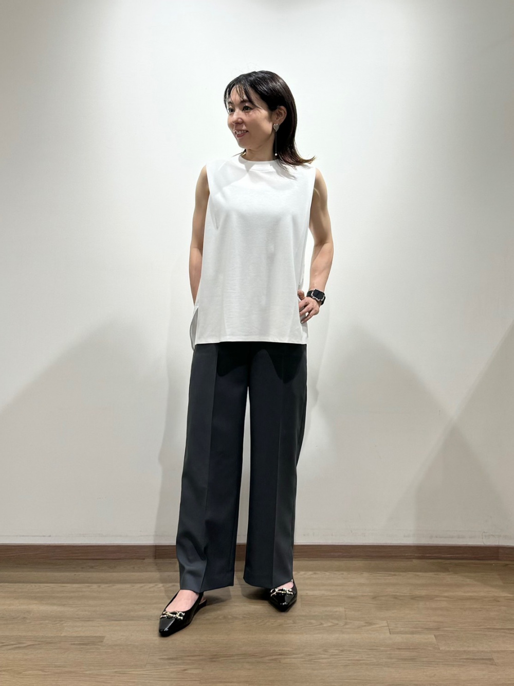 PLST  ハイストレッチトリコットスリットストレートパンツ　ブラックS PLST(プラステ)公式 | ハイストレッチトリコットストレートパンツ