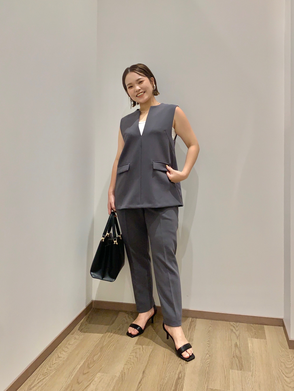 新品プラステリネンブレンドスティックパンツパンツスーツセットグレーL