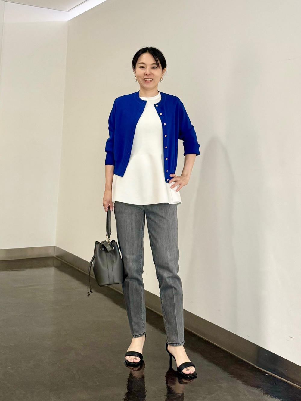 2023年モデル スティックパンツ（リネンブレンド）、カット