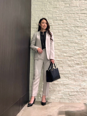 PLST(プラステ)公式 | シアードットピンタックブラウス