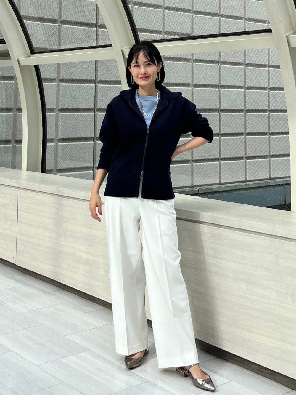 ツイードペプラムジャケット、ワッシャーナイロンカーゴスカート」の