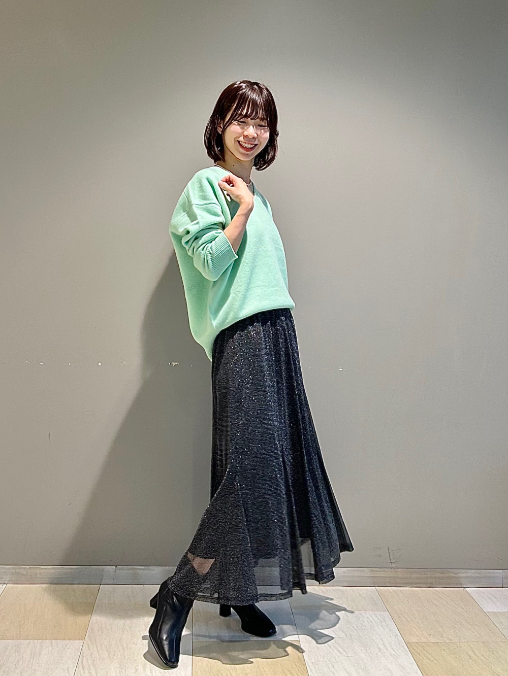フェイクファースリーブセーター、ラメチュールマーメイド