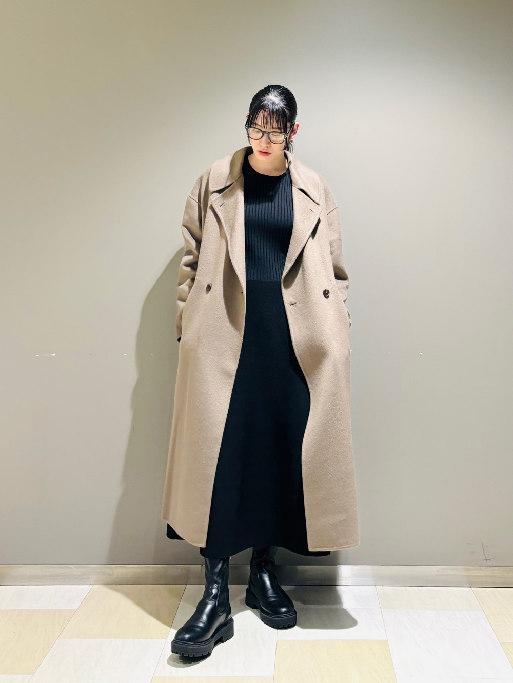 ホールガーメントニットフレアワンピース、2024年モデル ウール