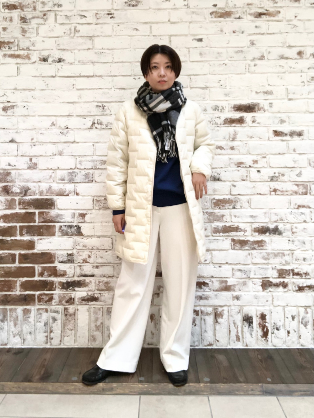 フェイクパールペプラムブラウスセットアップ、カシミヤチェック