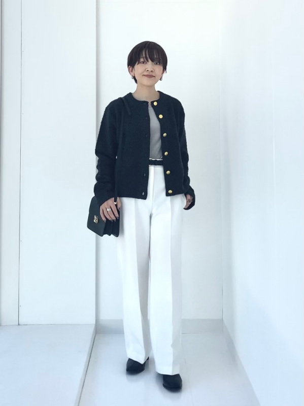 2024年モデル ワイドパンツ（ウォームリザーブ）（レディース）の着用