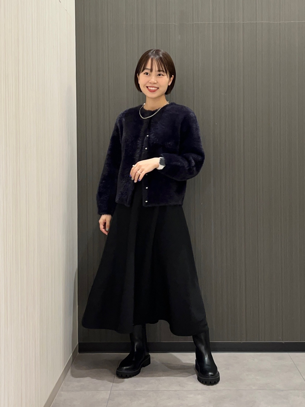 ホールガーメントニットフレアワンピース、2024年モデル フェザー