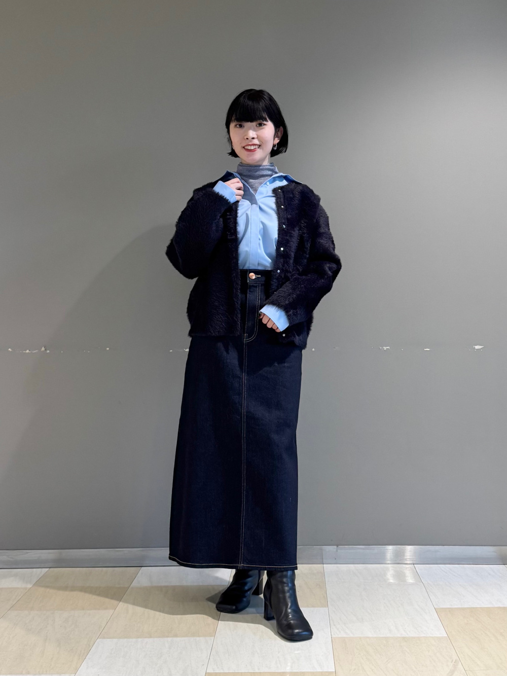 プラステ　ラメチュールマーメイドスカート ブラック フェザーヤーン2WAYカーディガン（長袖）、ラメチュール