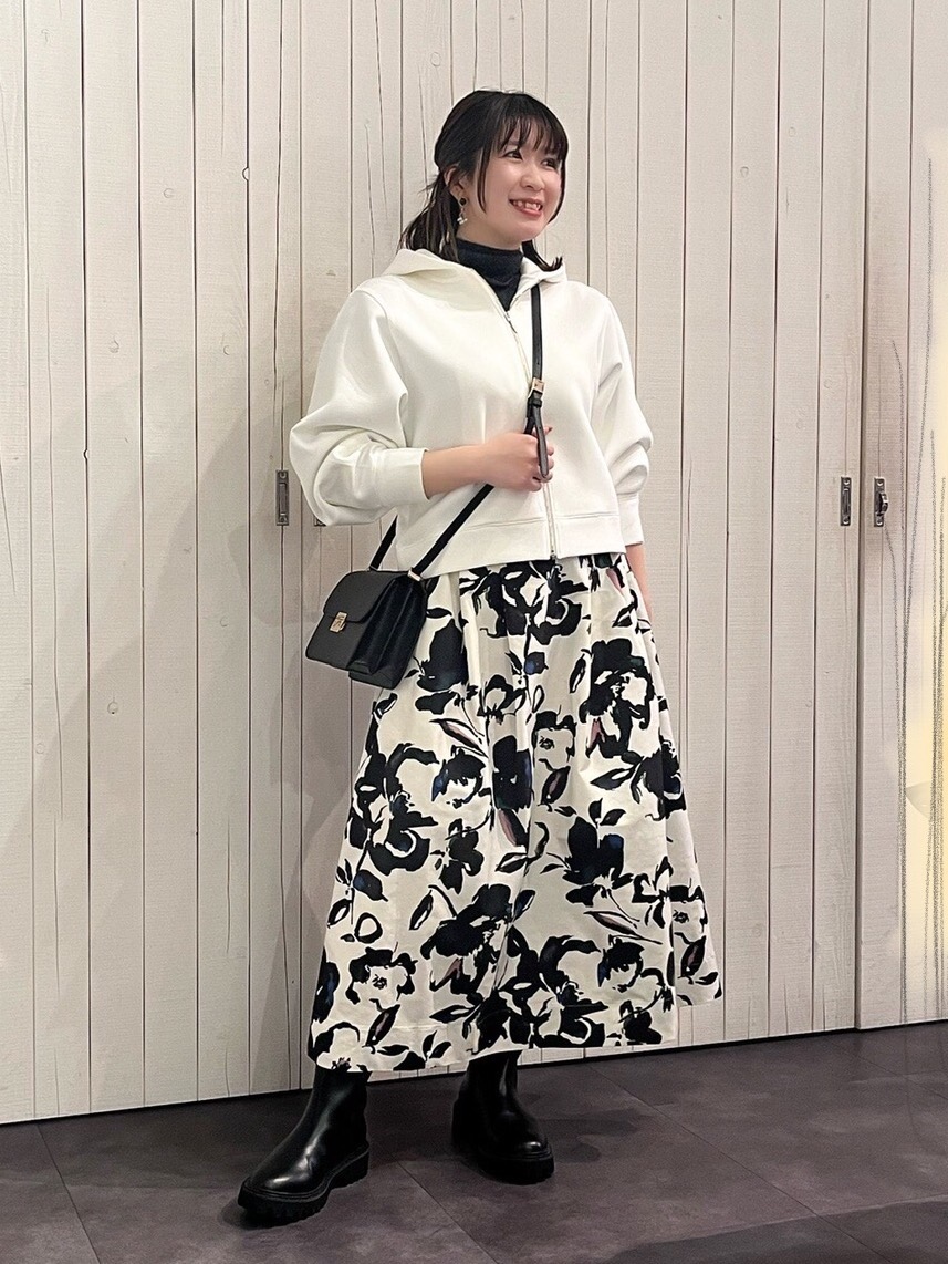 ツイードノーカラージレ、ラメシアーリブタートルネックセーター
