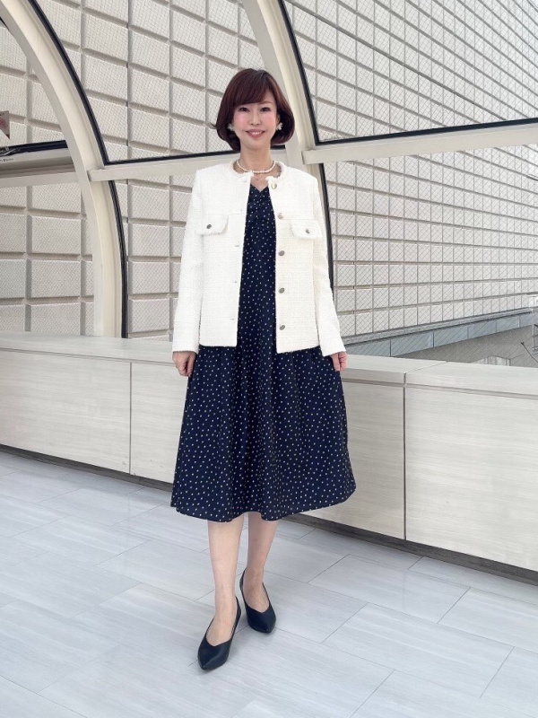 美品 akiki POLKA くみたて DOTS SKIRT/white 