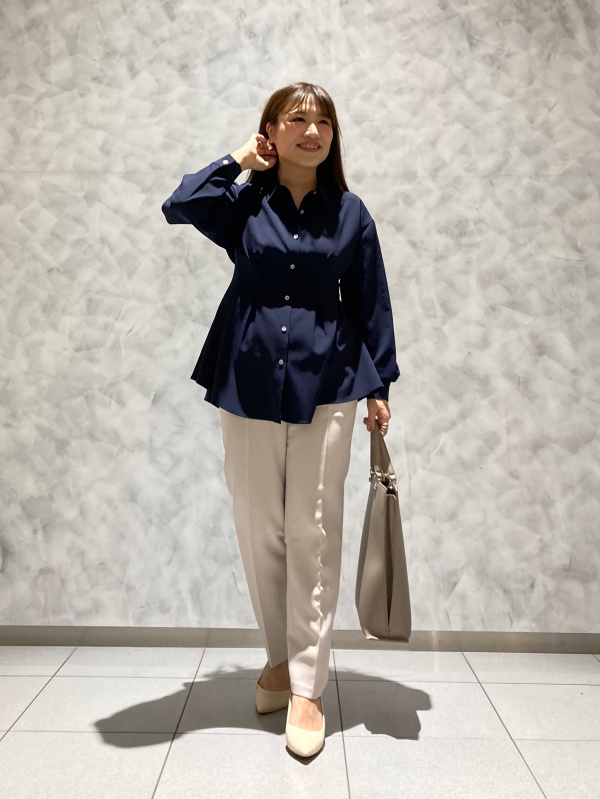 プラステ ベージュ パンツ プラステ フロントタックベストパンツ